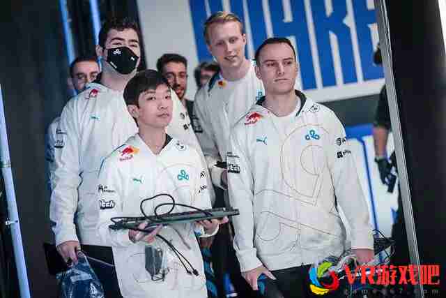 C9中单Perkz：击败DK和FPX并不容易，但我们肯定是有机会的